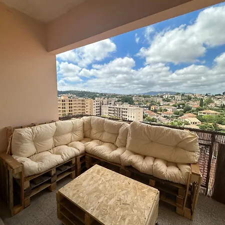 Spacieux Et Moderne T2 Près Du Centre Appartement Cannes